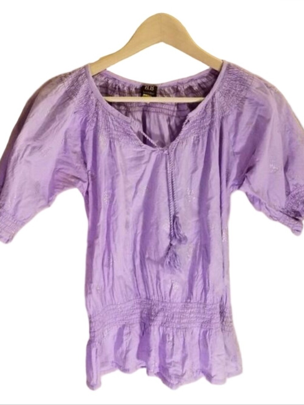 Boo Gemes lavender short sleeve blouse